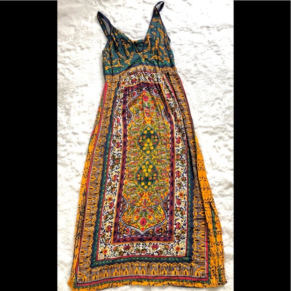 Angie Dresses & Skirts - Angie Maxi Dress size L